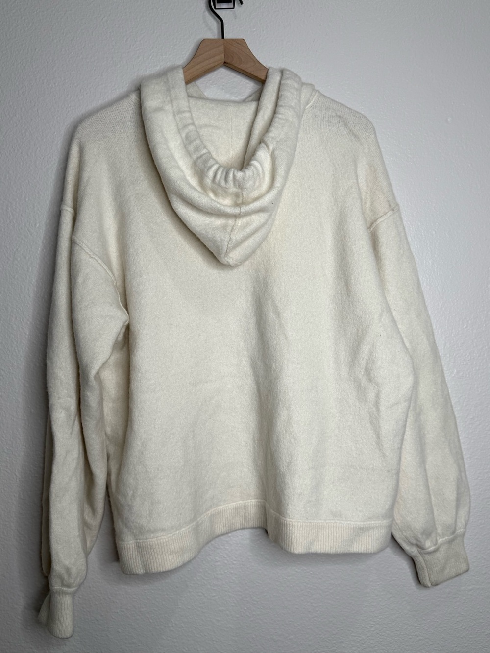 Free People Keep A Secret Cashmere Hoodie Cream Oversized Knit - Picture 6 of 6